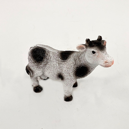 Vaca Parada 6.5cm Blanco Negro Complemento Para Pesebre