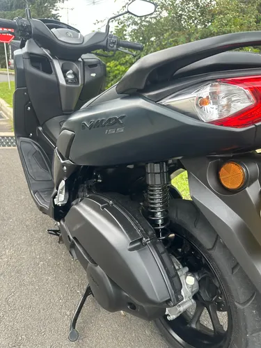 Nmax Connected
