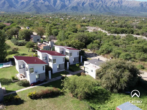 Complejo De Cabañas En Las Moreras, Villa De Merlo.