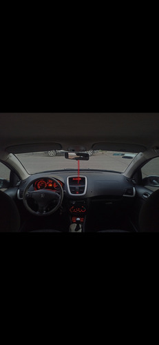 Peugeot 207 1.4 Sedan Xs