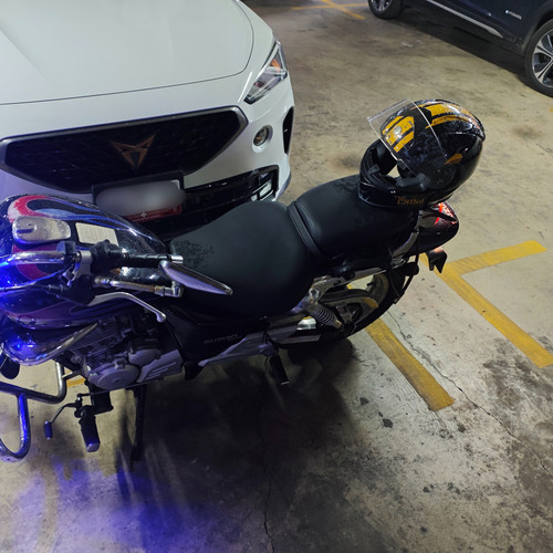 Suzuki Gz 150 2013, Llantas Nuevas, Batería Nueva, Faros Led