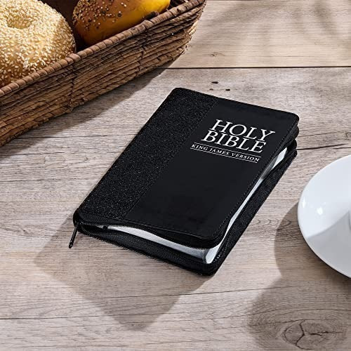 Imagen 3 de 10 de Biblia En Inglés King James Version Tamaño Compacto Negro