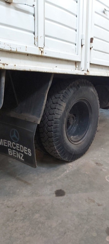 Mercedes-benz 1114