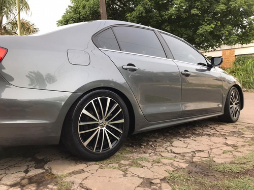 Volkswagen Vento Tsi 2.0