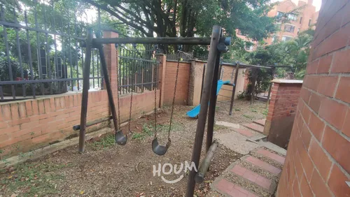 Apartamento En Los Balsos Ii. 3 Habitaciones, 92 M², Id: 138721