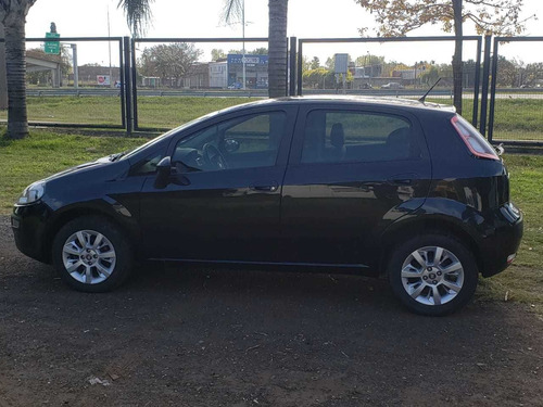Fiat Punto 1.4 Attractive C/radio Integrada 2015