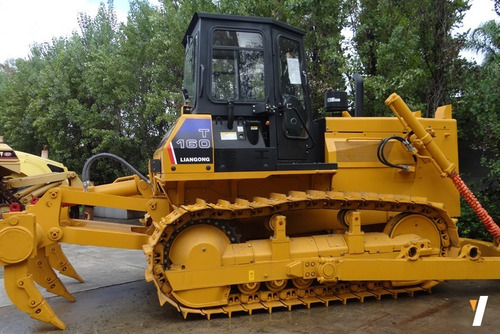Topadora T160 Liangong Peso Operativo: 16.800 Kg