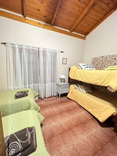 Imagen 12 de 14 de Cómoda Casa En Tandil, Dos Dormitorios, Un Baño.
