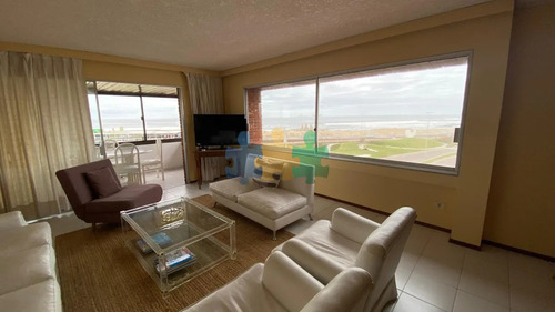 Buscas Una Amplia Planta Y Una Hermosa Vista Al Mar ? - Ref : Eqp7226