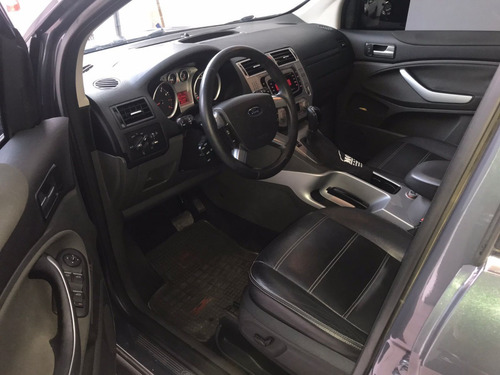 Imagen 8 de 18 de Ford Kuga 2.5 Titanium At 4x4 L (ku05)