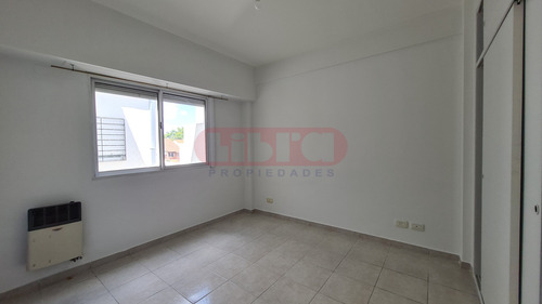 Departamento En Alquiler 2 Ambientes Con Cochera Martínez