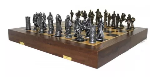 Jogo de xadrez de madeira nobre na forma de l - Galeria Alphaville
