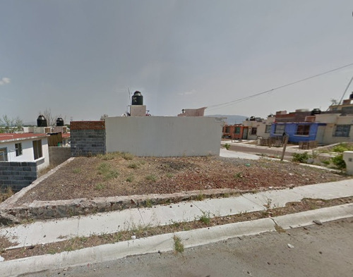 Casa Adjudicada Ubicada En José Sixto Verduzco, Conjunto Habitacional Ario De Rayón, Mich. Sk04