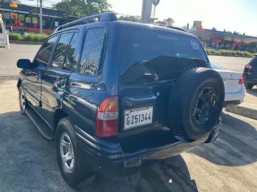 Jeep Chevrolet Tracker 2001 4x4 $285,000