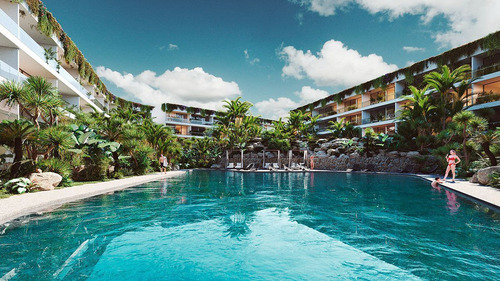 Estudio De Lujo En Venta En Playacar, 4 Albercas, Area Para
