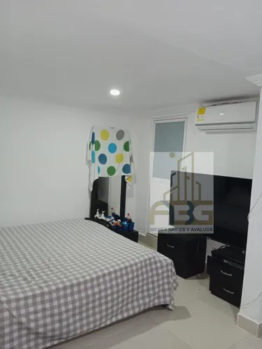 Vendo Casa Con 2 Apartamentos En Almirante Colon