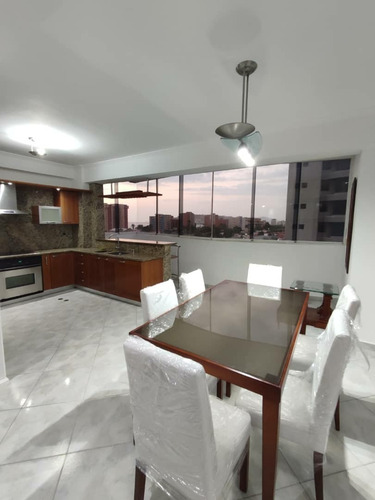Imagen 17 de 17 de Ricardo Monsalve Re/max Terra Gold Alquila Hermoso Apartamento Amoblado En Lecheria Res. Katiuska (solo Clientes)