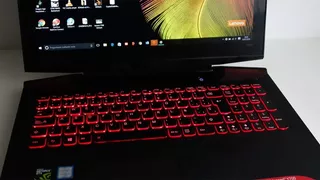 Lenovo Y700