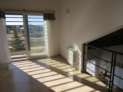 Imagen 29 de 30 de Casa-venta-pinamar-uade-calidad Edilicia-4 Dormitorios + Play-gas Natural-cloacas