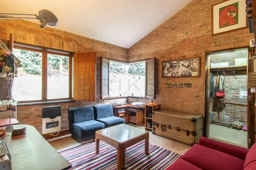 Casa En Arriendo En Provenza. Cod A1402