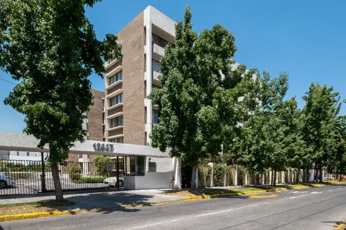 Sin Comisión Departamento Ubicado En Robles 12667