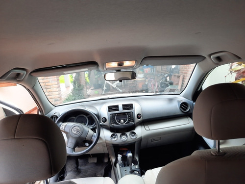 Toyota Rav4 2.4 4x4 At 2013