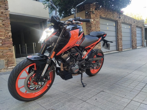 Imagen 4 de 8 de Ktm Duke Ng200 Abs 2021