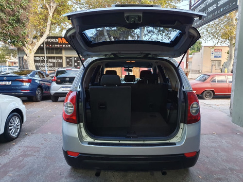 Imagen 14 de 20 de Chevrolet Captiva Ls 2.4 7a 2014