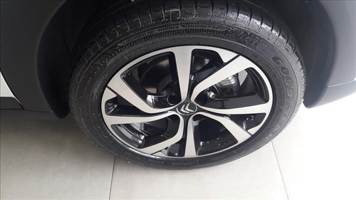 Imagem 6 de 14 de Citroën C4 Cactus 1.6 Vti 120 Feel Pack Eat6