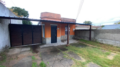 Casa 2 Dormitorios En Ombu Esq. Pintado A Pasos De Camino Maldonado $19000