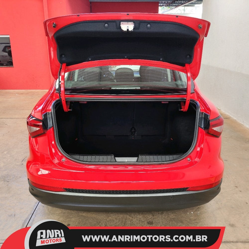 Fiat Cronos 1.3 Drive Gsr Flex 4p