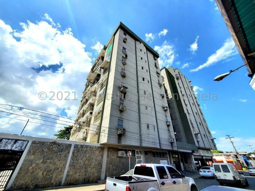 Imagen 16 de 16 de Db Apartamento En Venta En Av Bermudez 22-11184