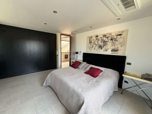 Casa En Venta En Dalvian