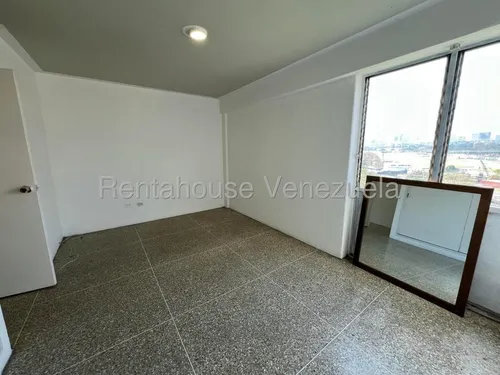 Apartamento Chuao 25-18725 R.e