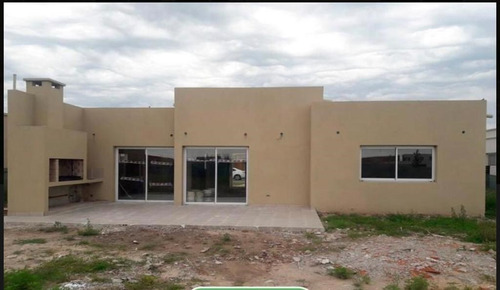 Imagen 2 de 7 de Casa En Venta En San Gabriel, Villanueva, Tigre