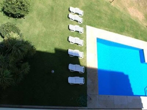 Imagen 14 de 17 de Edificio Siglo Sol - Penthouse Con Terraza Y Vista Al Mar - Punta Del Este