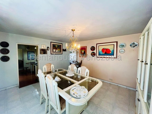 Excelente Apartamento En Venta, Urb. Calicanto, Maracay, 25-18243 Mv