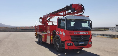 Imagen 4 de 7 de Plataforma Telescópica Para Bomberos Hidralift 15000-b