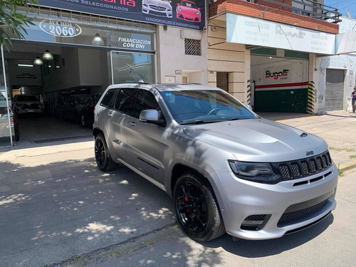 Imagen 3 de 21 de Jeep Grand Cherokee 2017 6.4 Srt Atx 465hp At Automania