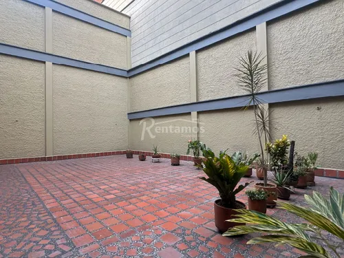 Apartamento En Arriendo En El Portal. Cod A776174