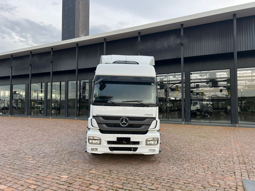 Mercedes-benz Axor 1933 - 4x2 - 2019 - Leito Teto Alto