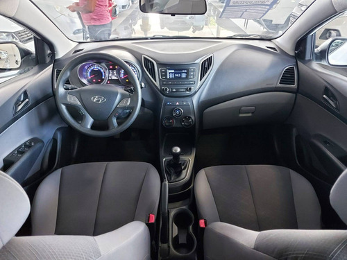 Imagem 12 de 13 de Hyundai Hb20s 1.0 Unique 12v Flex 4p Manual