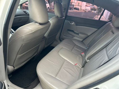 Honda Civic 2.0 Lxr Flex Aut. 4p