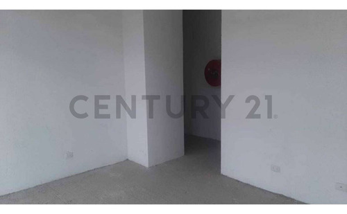 Arriendo Local Comercial 22 M2 En Arlegui