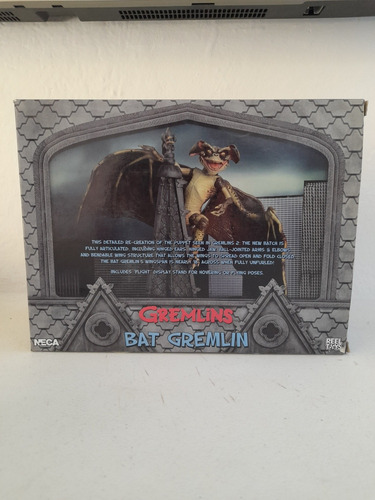Figura De Accion Bat Gremblin (Usado)