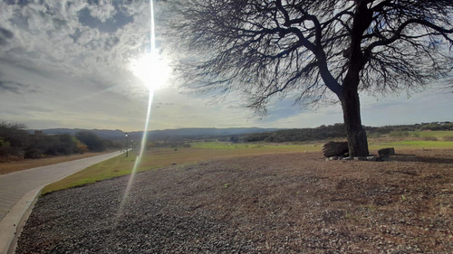 Terreno En El Terrón Fondo Golf 3000 M2