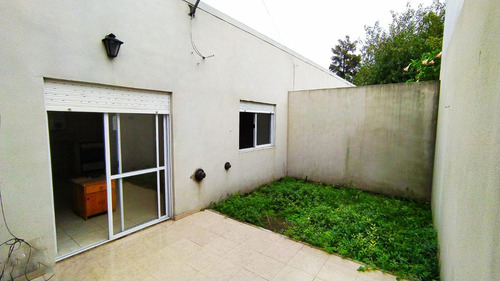 Ph En Venta - 1 Dormitorio 1 Baño - 35mts2 - Berisso