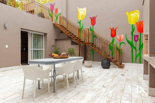 Casa En Quinta Sección