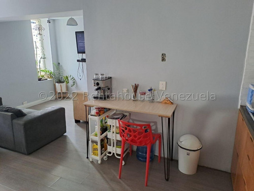 Imagen 8 de 19 de Apartamento En Venta - Los Palos Grandes 23-13485 - Ja 04242153335