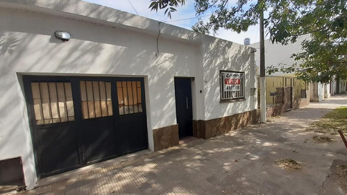 Casa | 2 Dormitorios | Cochera | Capitán Bermúdez | Barrio Villa Del Prado